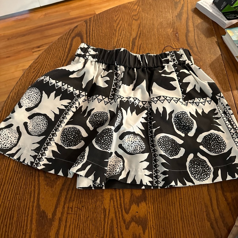 Red Valentino black and white shorts